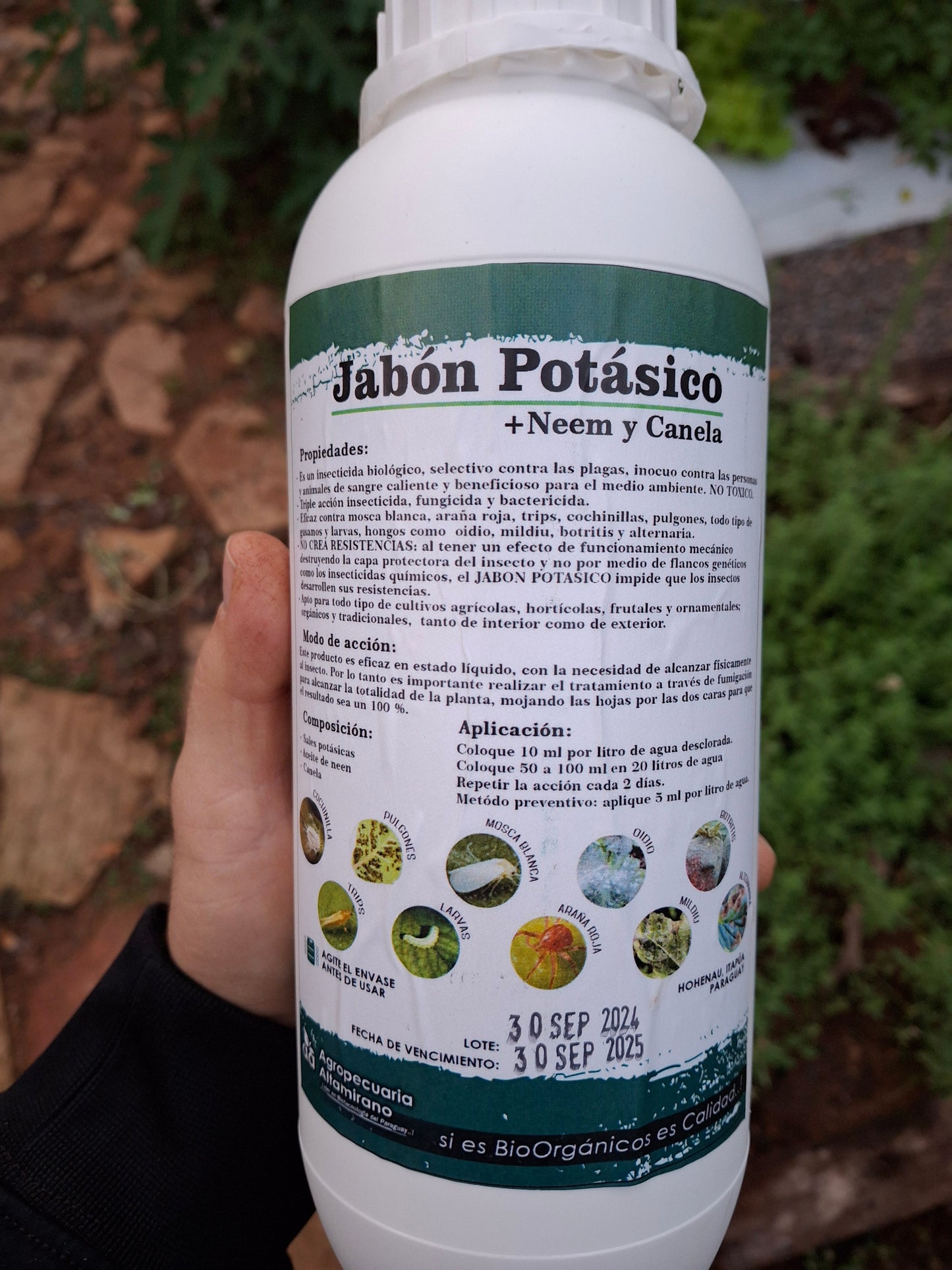 Jabon Potasico + Neem y Canela 1L