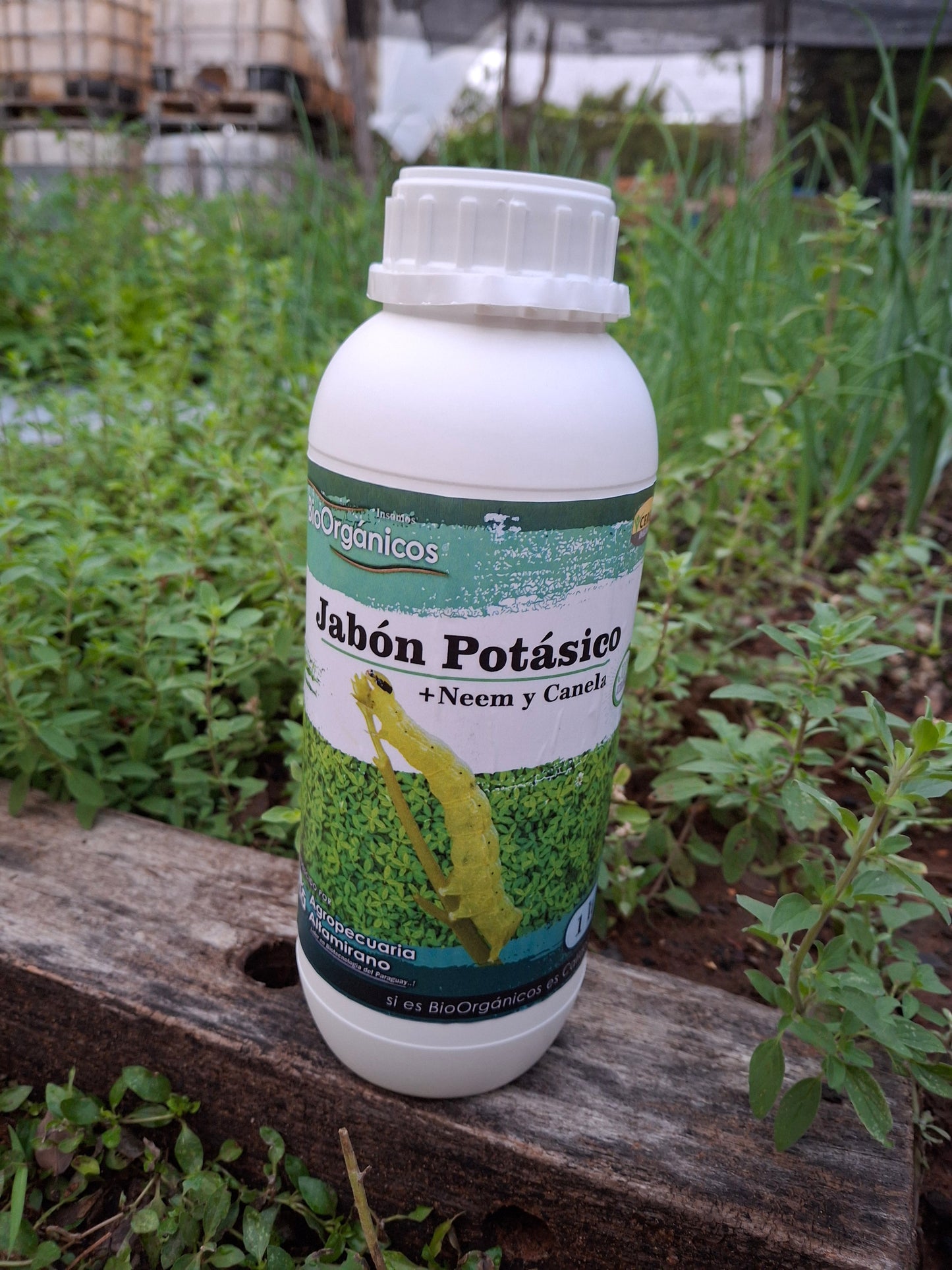 Jabon Potasico + Neem y Canela 1L