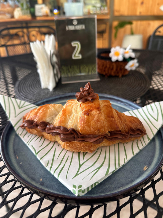 Croissant con crema bariloche